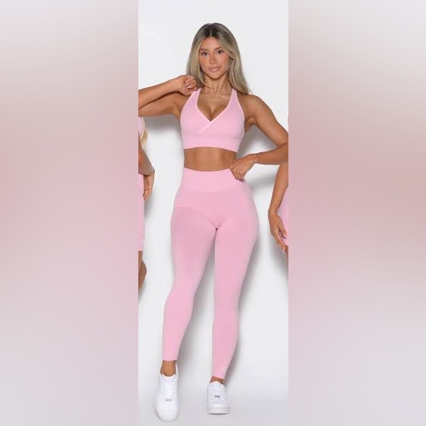 Bombshell Sportswear Pink Seamless Leggings & Bra Set